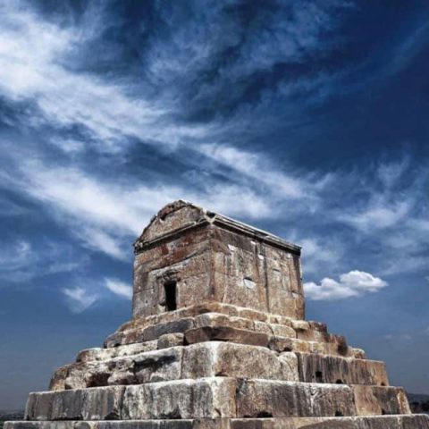 دانلود آهنگ بهرام عمرانی ایرانم